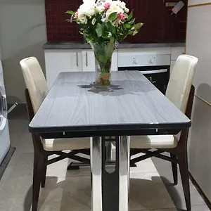  Apartamento Jolie Avec 2 Partagees