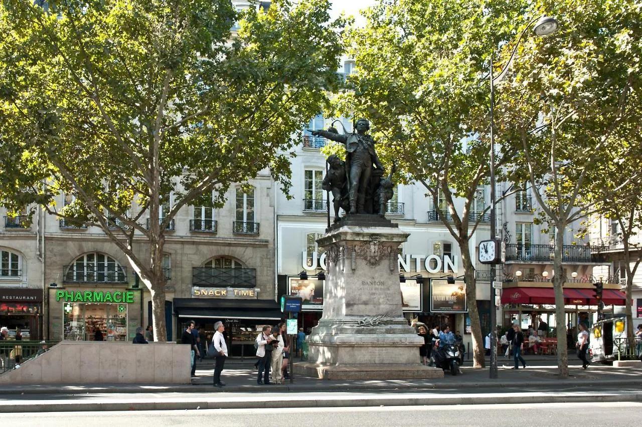 Lägenhet Paris Place Du Pantheon Frankrike