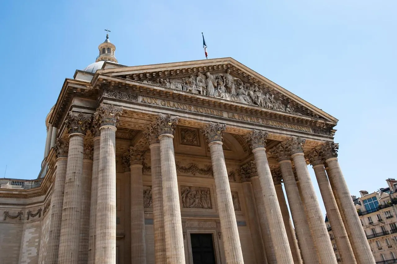 Paris Place Du Pantheon