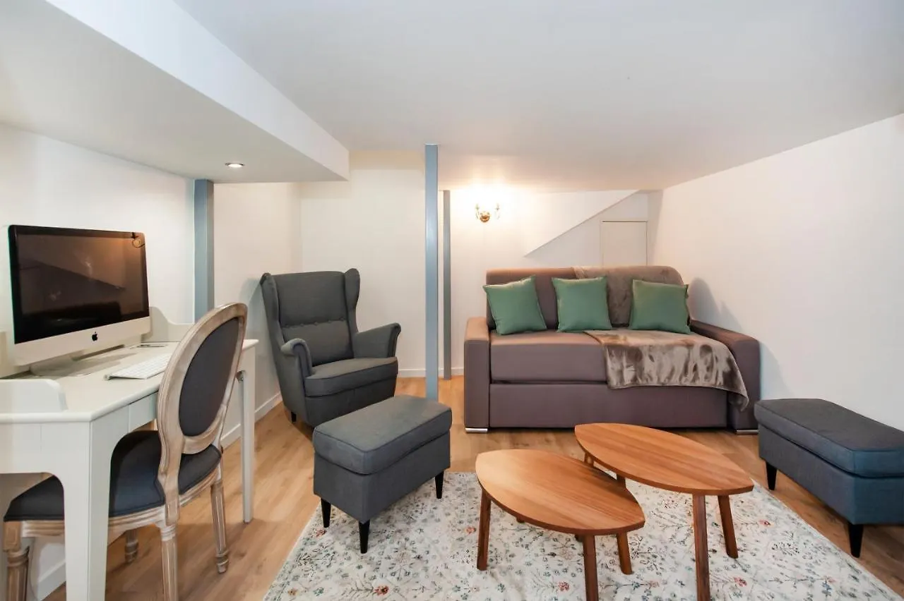 Apartment Paris Place Du Pantheon France